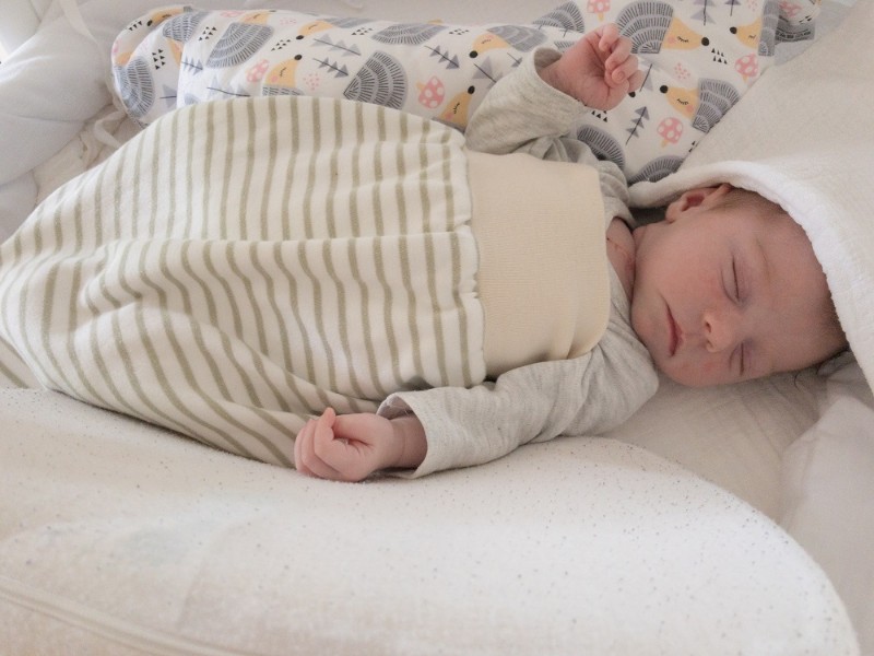 Jak wybrać śpiworek do spania dla niemowlaka?