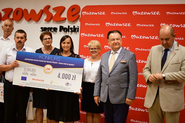 Wśród laureatów konkursu jest sołectwo Helenów, w gminie Wiśniew. fot. UMWM