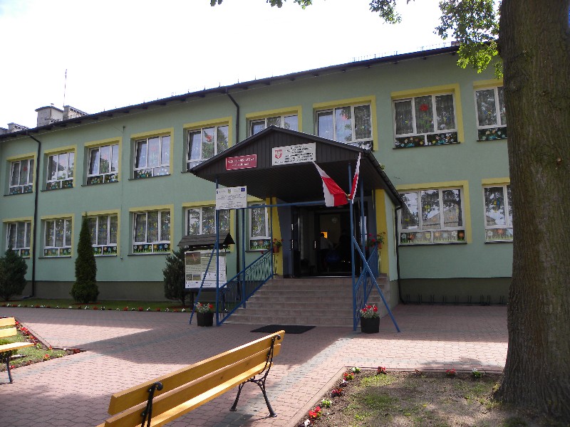 Szkoła w Grabinach.  fot. sej