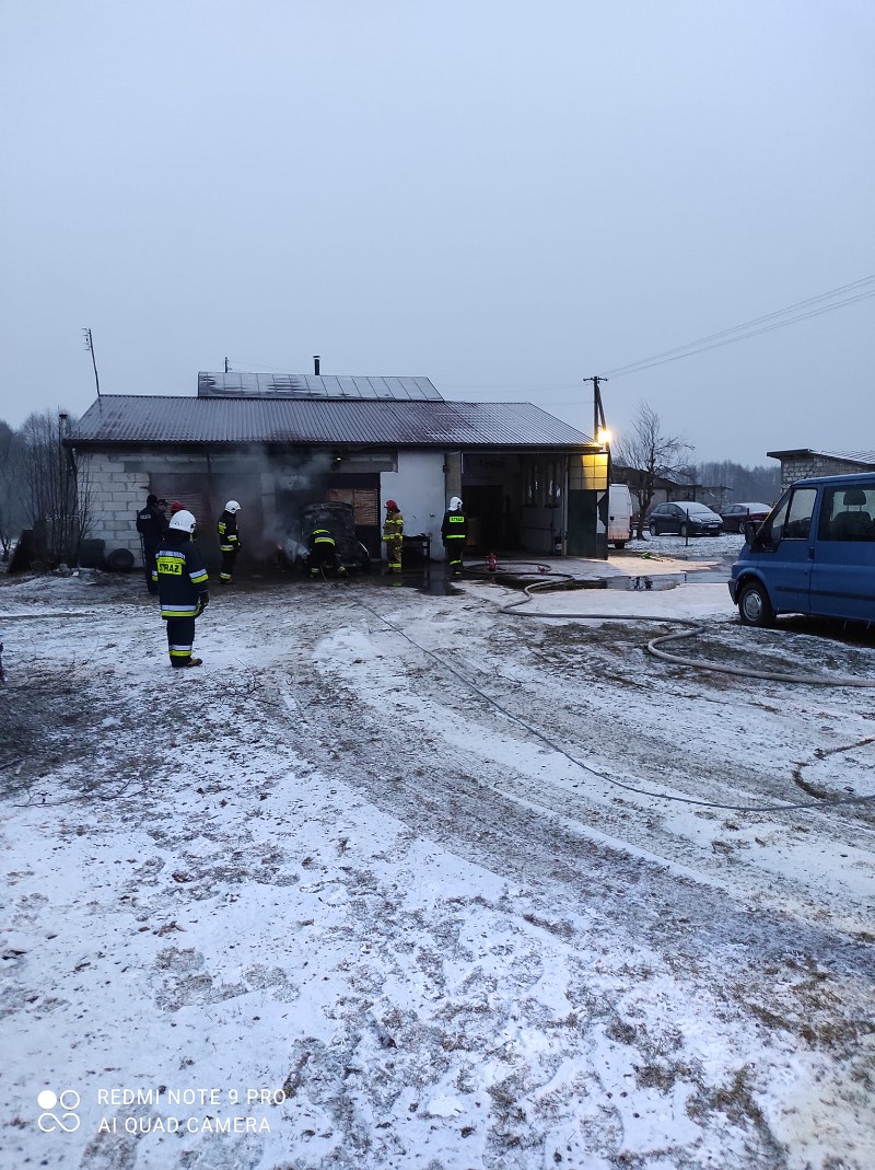 Pożar w miejscowości Jarczówek, fot. OSP Stanin 