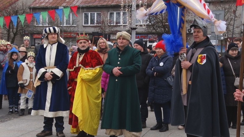 Orszak trzech Króli w Węgrowie (6 stycznia 2023 rok).  fot. Wiesław Gromek