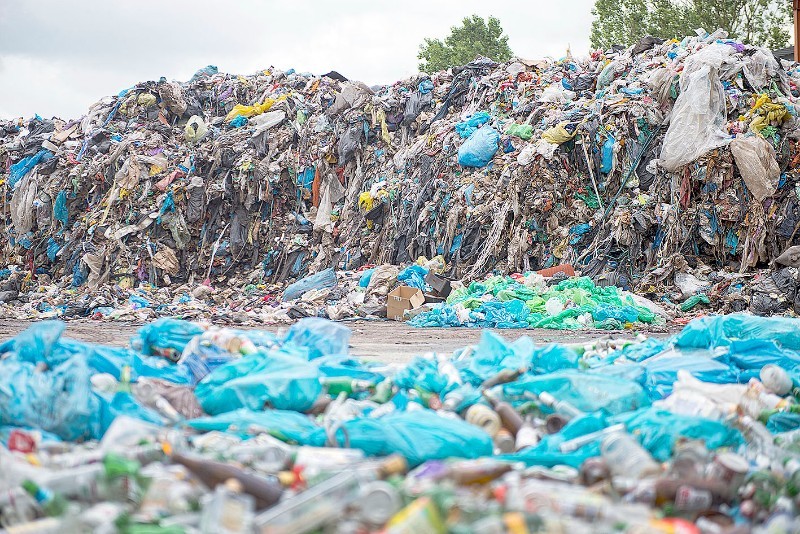 Wysypisko śmieci w Woli Suchożebrskiej jest już wypełnione niemal w całości. Fot. Aga Król