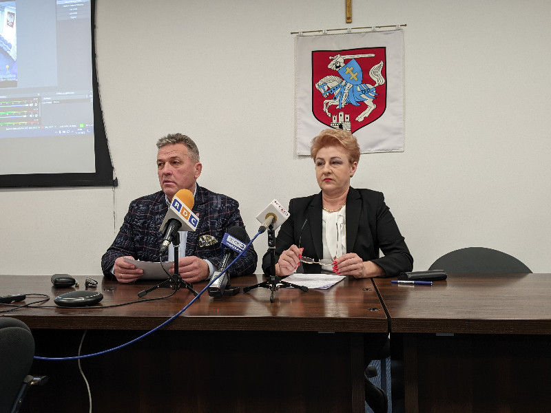 Prezydent Andrzej Sitnik i prezes PEC Marzena Komar