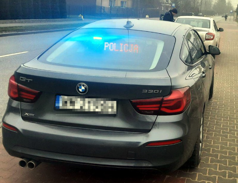 30-latek próbował wręczyć policjantom mińskiej drogówki łapówkę... Fot. KPP Mińsk Mazowiecki