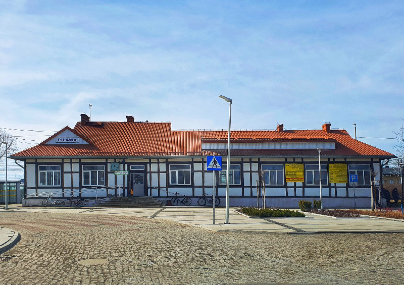 Trwa remont 100-letniego dworca w Pilawie - fot. Aga Król
