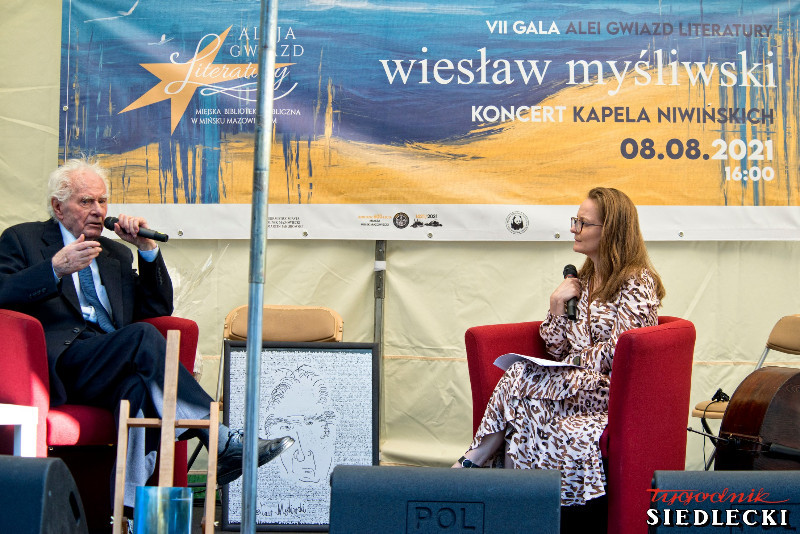 Wiesław Myśliwski w Alei Gwiazd Literatury w Mińsku Mazowieckim