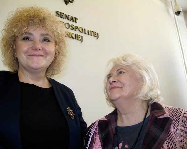 Wicemarszałek Maria Koc z mamą Cecylią Jurczak w Senacie fot. Bono