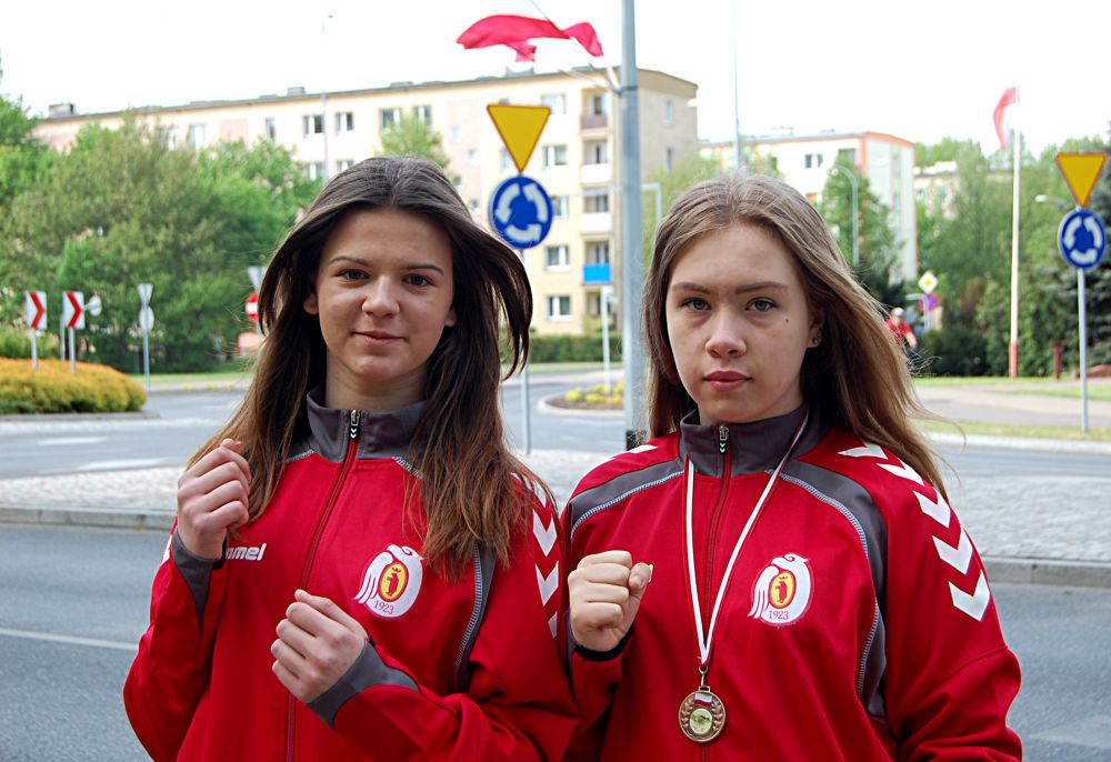 Joanna Kleszcz i Marta Maksim na Mistrzostwach Polski Juniorek w boksie, Grudziądz, maj 2014 r. Fot. Z. Pawlikowski