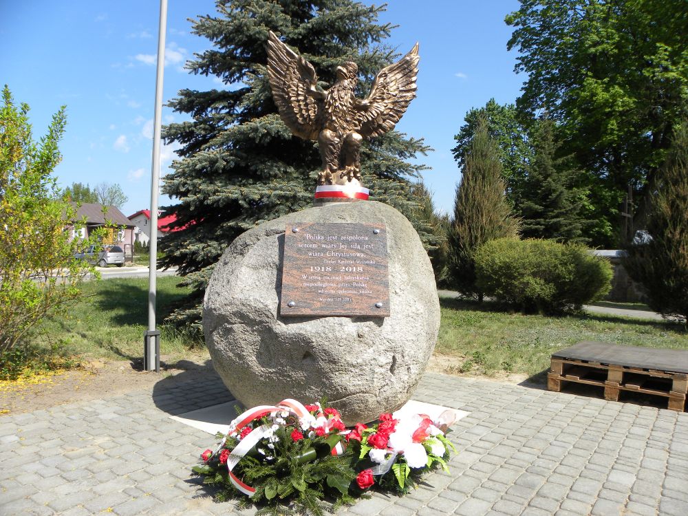 Pomnik Niepodległości w Wierzbnie
