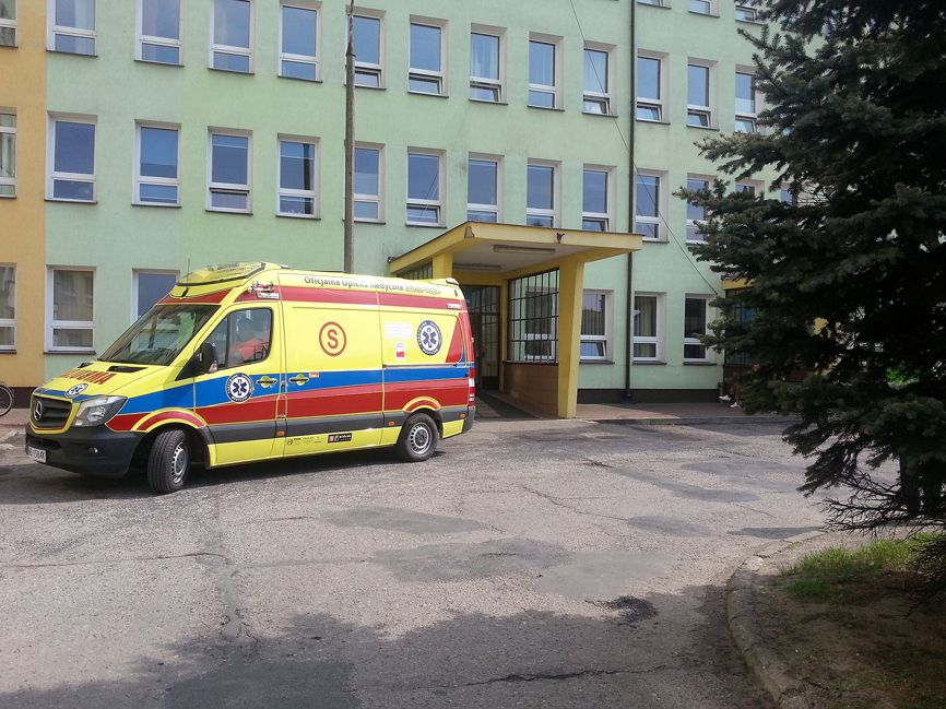 Pacjentów do sokołowskiego SPZOZ dowozi RM Meditrans, pojazdy należące do SPZOZ są w dużo gorszym stanie.  (fot. JP)