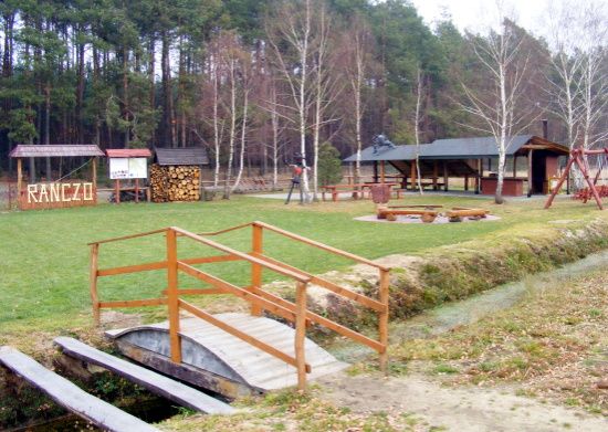 W Żdżarach (gm. Łuków) już dwukrotnie przeznaczano pieniądze z Funduszu Sołeckiego na zagospodarowywanie terenu rekreacyjnego w sąsiedztwie rezerwatu jodłowego „Jata”. Fot. PGL