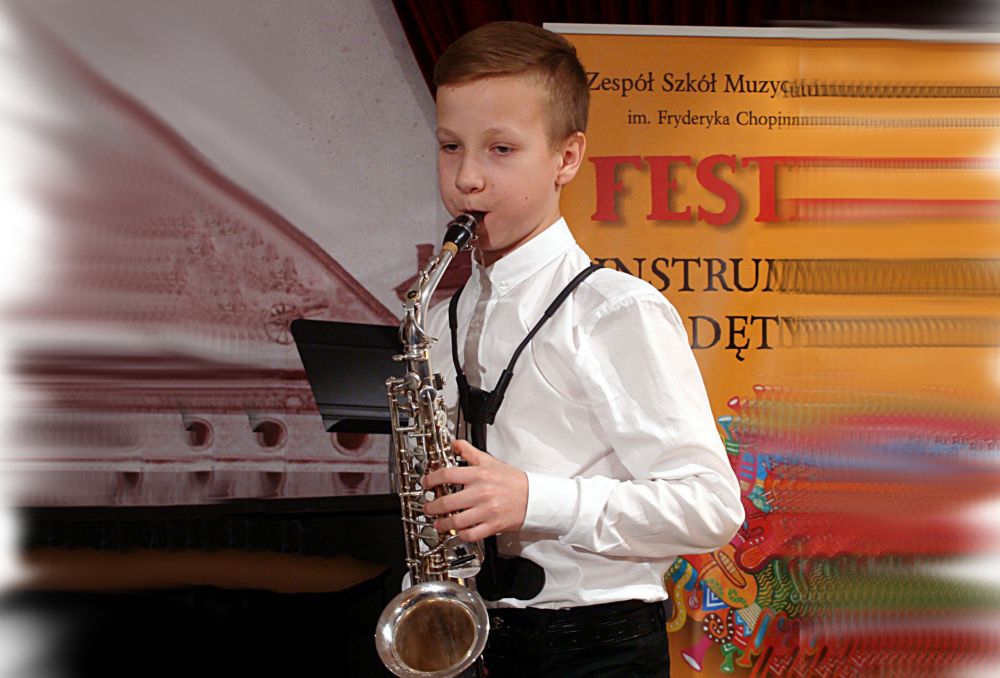 Łukasz Smyk podczas swego występu na Festiwalu Instrumentów Dętych w Białej Podlaskiej. Fot. W. J. Smyk
