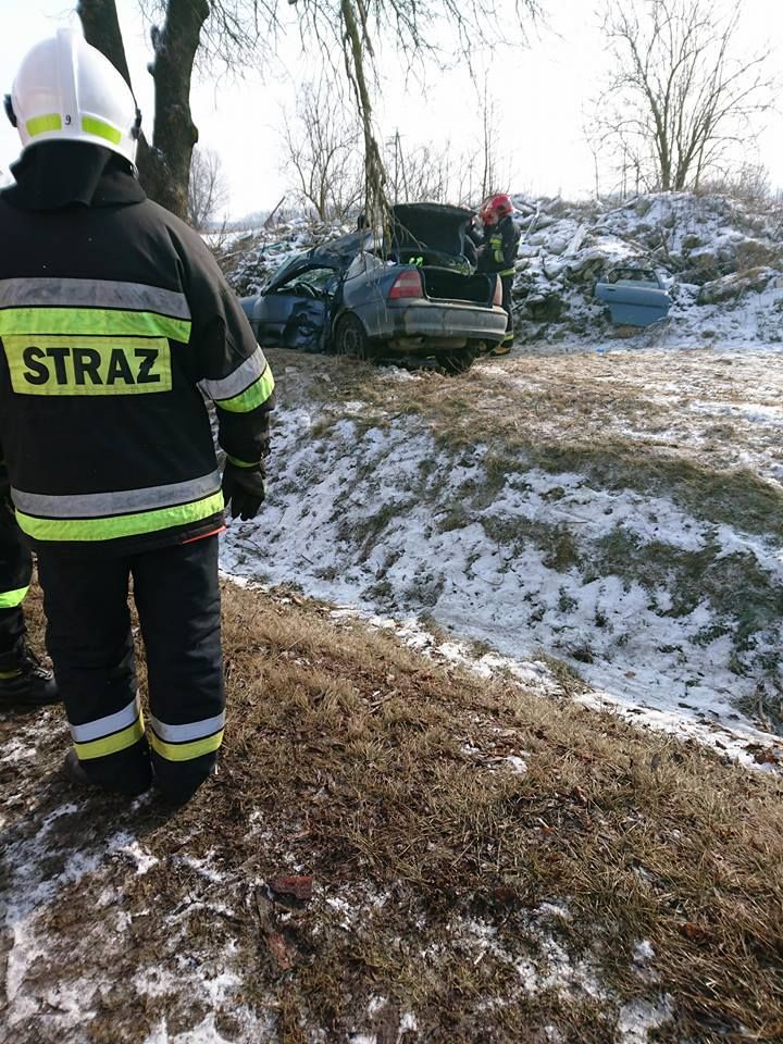 Wypadek w miejscowości Świdrów (fot. OSP Dobre)
